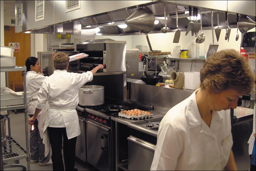 Hallam Kitchens – Commercial kitchen