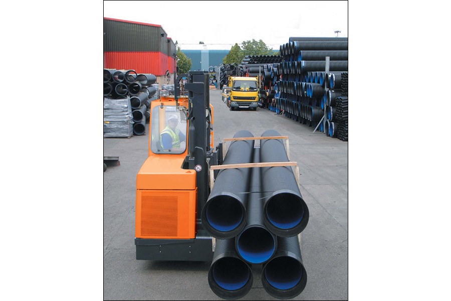 Sidetracker Engineering – Sideloader for long load handling